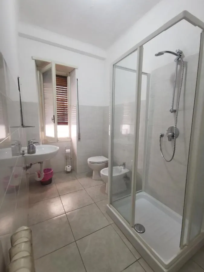 Via Zeffiro Apartment Sanremo