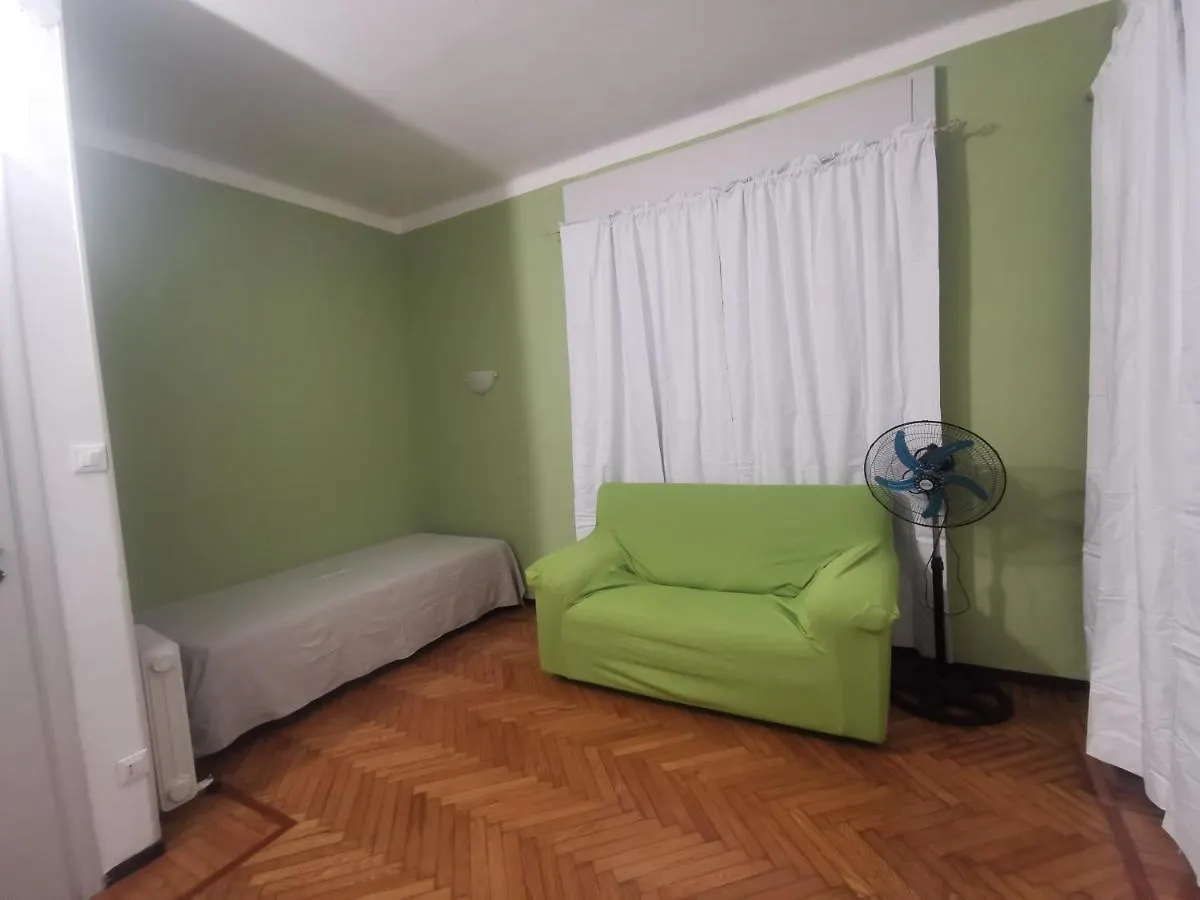 Via Zeffiro Apartment Sanremo 0*,  Italy