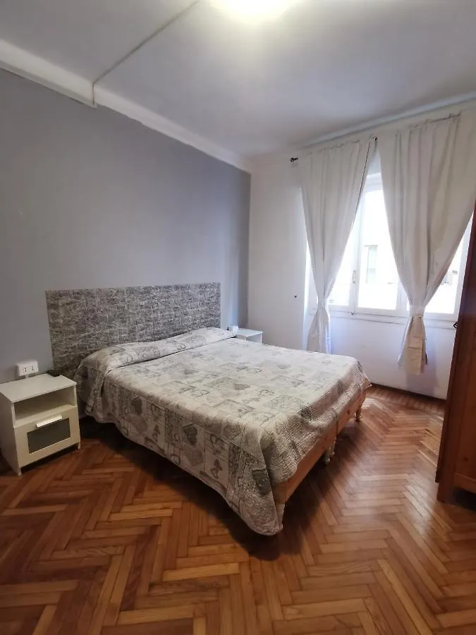 Via Zeffiro Apartment Sanremo 0*,  Italy